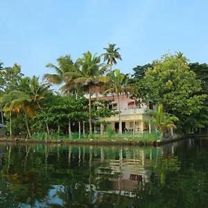 orchid-lake-view-homestay.kerala-hotels.net/